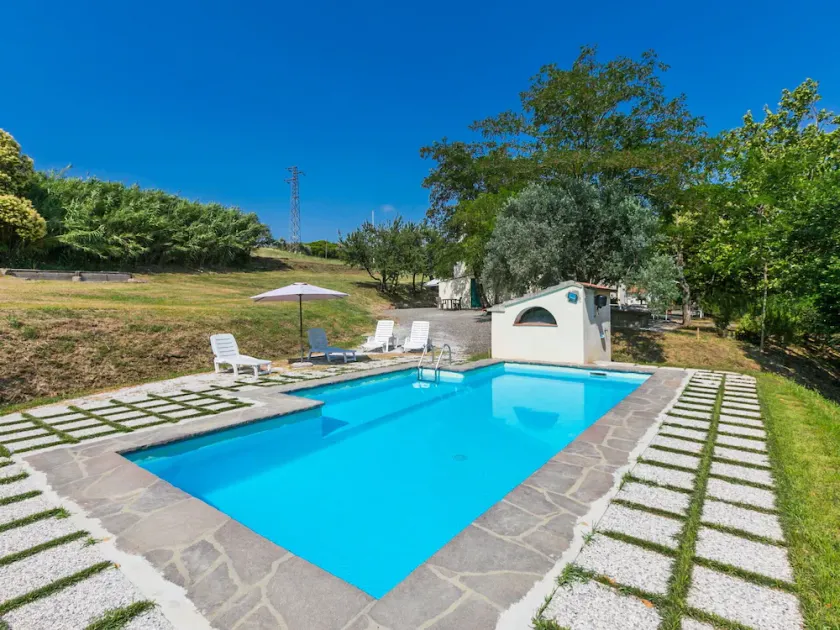 Country House / Farm House i Rosignano Marittimo med 4 sovrum som kan rymma 10 - Image 1