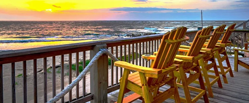 Incredible Ocean Sunrise Views, Sleeps 12, Experienced VRBO Premier 5 STAR Host - Image 1