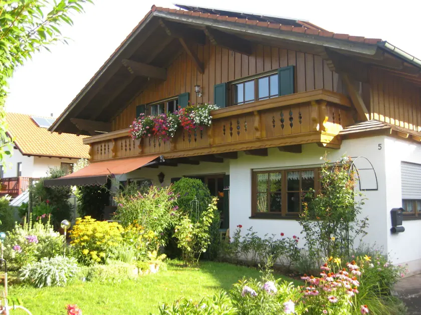 Cozy apartment in the Pfaffenwinkel between Munich u. Garmisch - Image 1