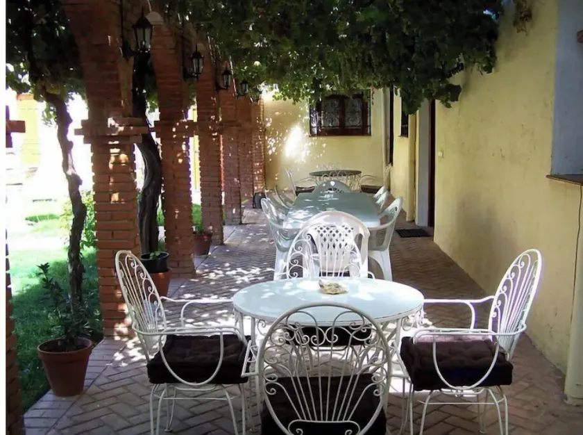 Elegant Manor House near Alcalá del Jucar with Piano. - Image 1