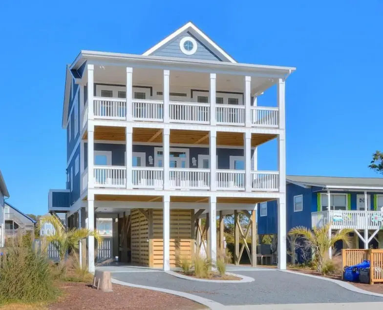 Anita Getaway: Charming 4-bedroom home in Oak Island with ocean views and private pool. - Image 1