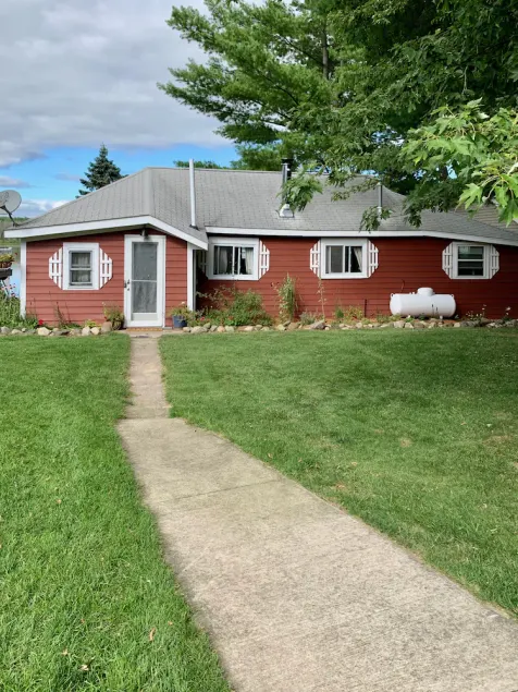 Charmig Pratt Lake Lakefront 2BR stuga - Image 1