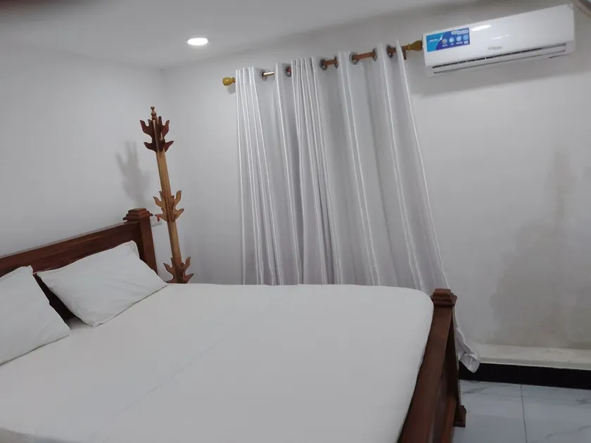 Darajani Apartment - Image 1