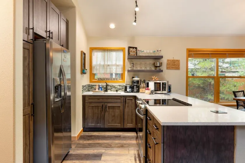24 Snake River Village Townhomes condo - Image 1