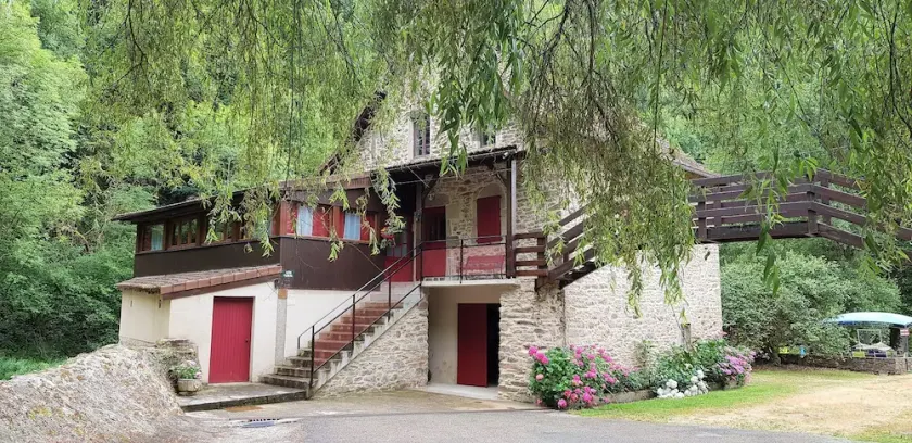 Gîte Aveyron: Moulin 4* grand confort au bord de la rivière Aveyron - Image 1