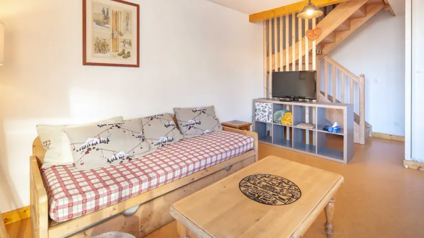 Spacious apt 8 ppl, near the ski station - Image 1