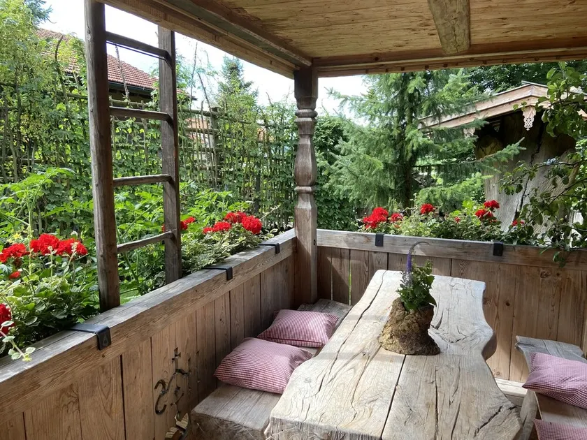 Eco-friendly chalet near the lake in Asten - Image 1