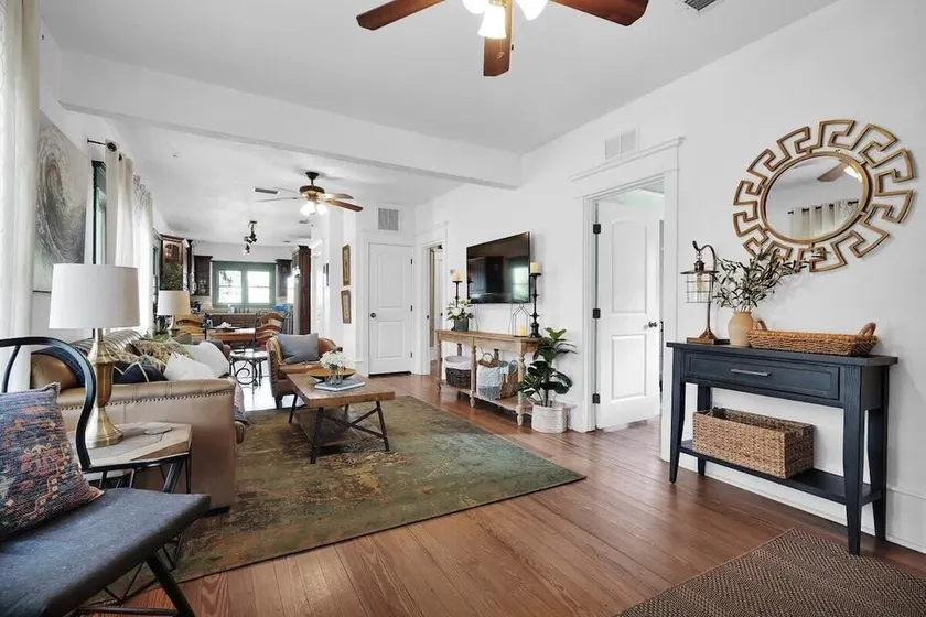 Tranquil Avondale Home, Walkable to Food & Shops! - Image 1