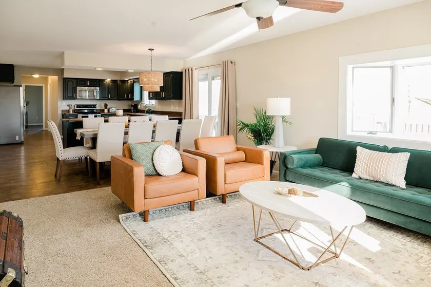 Estate on 68 Retreat-Near Yellow Springs+ Hot Tub + Pets - Image 1