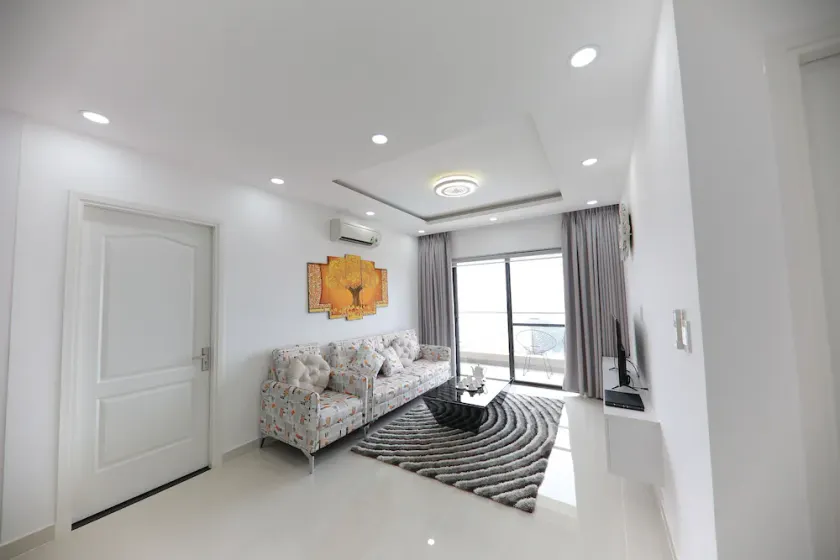 Phu Quy Thien Thanh-Luxury Romantic Apartment - Image 1