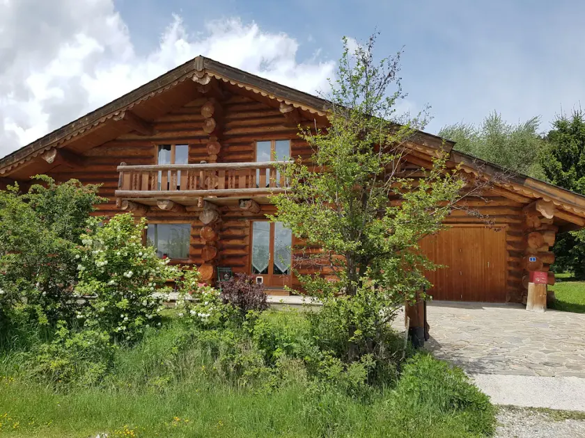 Cerdagne, bolquère, Pyrenees-2000, beautiful 4* chalet, sleeps 12 - Image 1