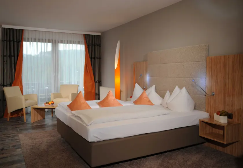 Premium Double Room - Freund Hotel - Image 1