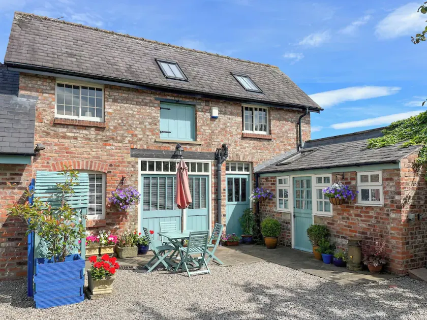 2 bedroom accommodation in York - Image 1