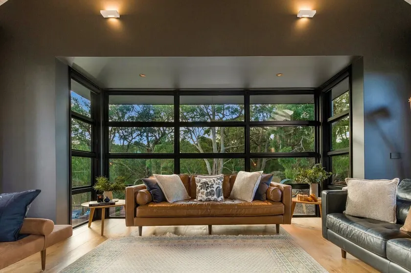 Luxury Shoreham Property Coastal/Rural Views & Pool,  Close to Wineries & Beach - Image 1