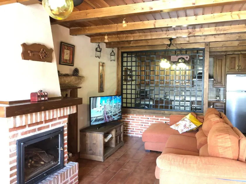 Cottage El Castaño til 2 personer GREDOS (AVILA) - Image 1