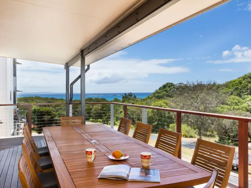 Large family beach house with ocean views and easy walk to Home Beach and... - Image 1