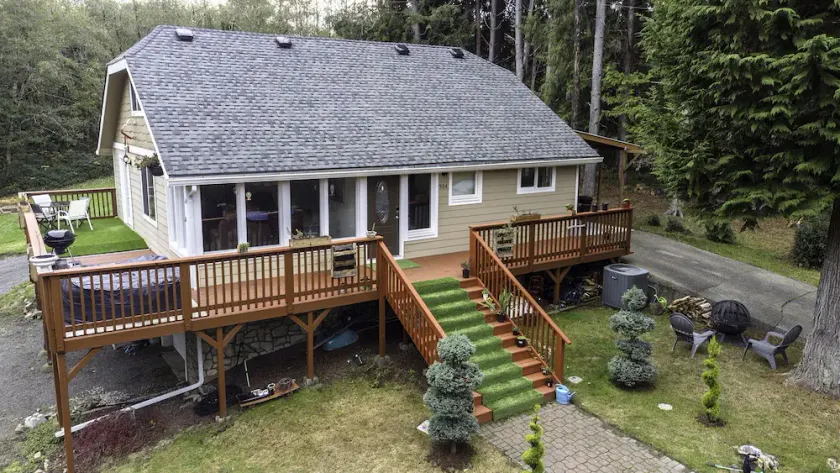 Discover Your Serenity: A Hidden Gem Awaits at our Serene Cottage In The Woods - Image 1