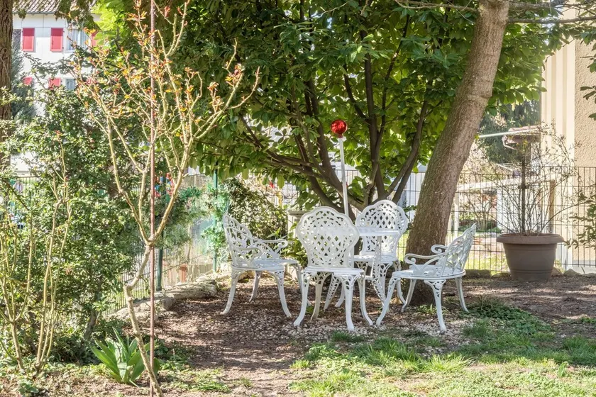 Appartamento 'Zimmer mit Kochnische Kletterrose' vicino al centro storico - Image 1