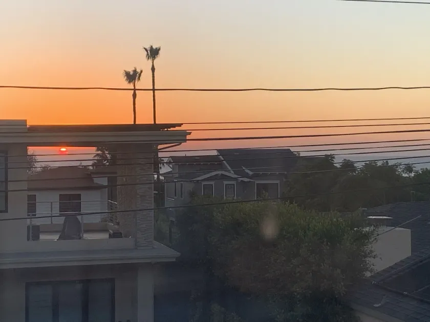 La Jolla Cottage by the Sea - Image 1