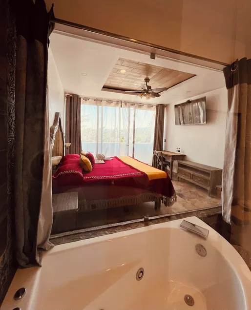 Hotel El Aguila, Villa del Carbón - Image 1