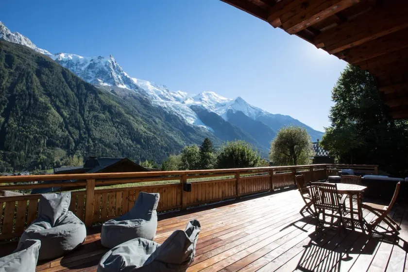 Stunning chalet with best views of Mont Blanc, large garden, hot tub, sauna, - Image 1