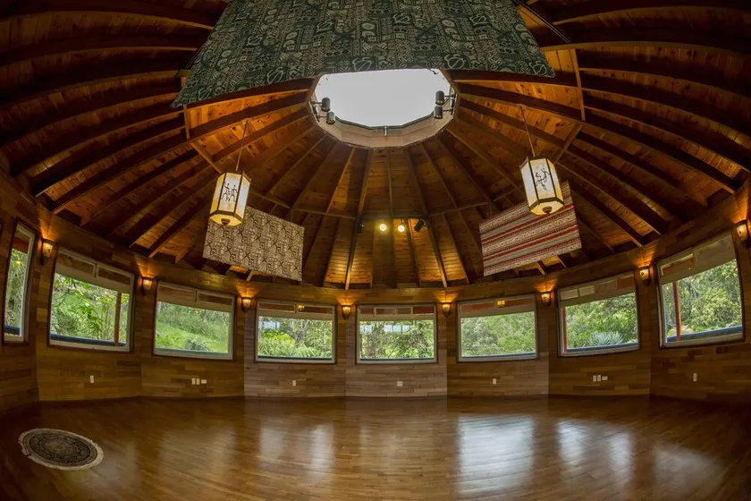 Hamakua Eco-Lodge Retreat Center in einem abgelegenen Naturschutzwald - Image 1