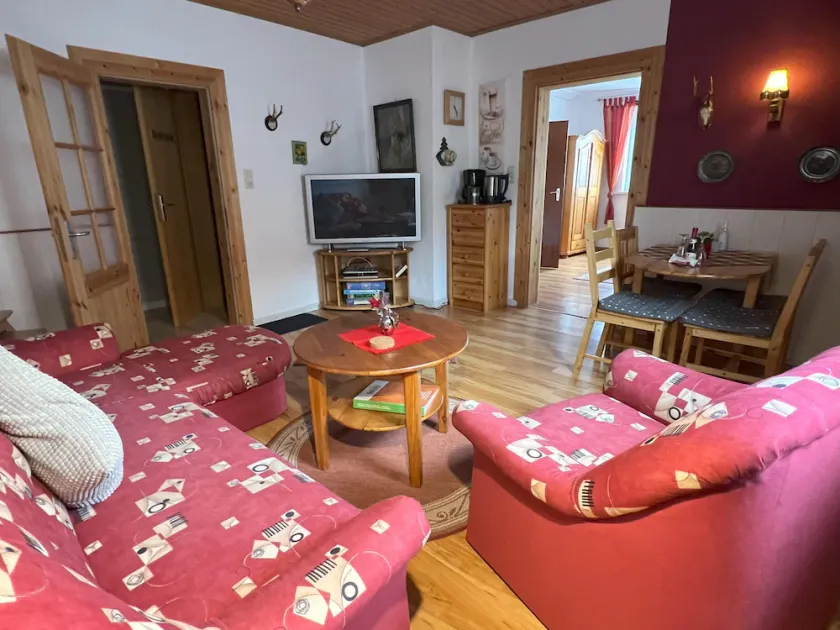 Gemuetliche-Ferienwohnung-Nr-2-im-Harz-fuer-max-3-Personen - Image 1