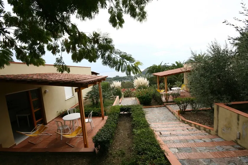 1-bedroom apartment 3/5 people close to Palinuro - Image 1