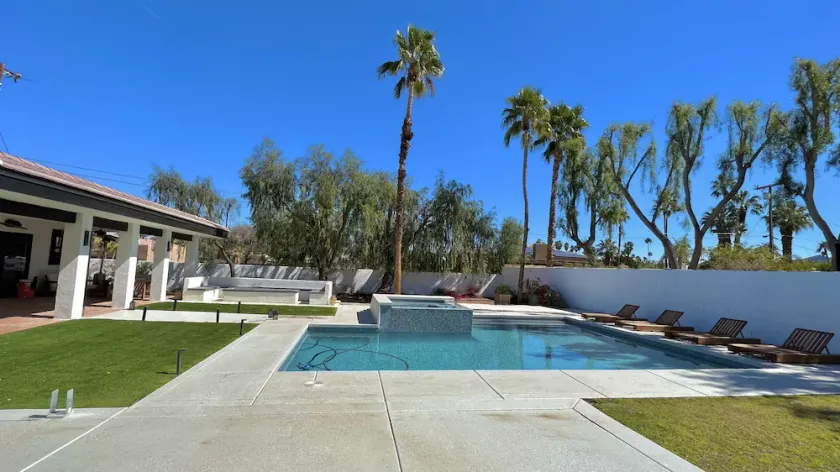 Private home with private pool & spa! - Image 1
