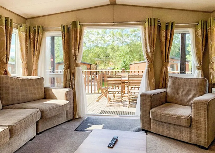 Superior Holiday Home 4 - Image 1