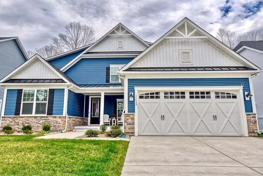 Coastal Club Resort House in Lewes: Coastal Elegance Awaits - Image 1