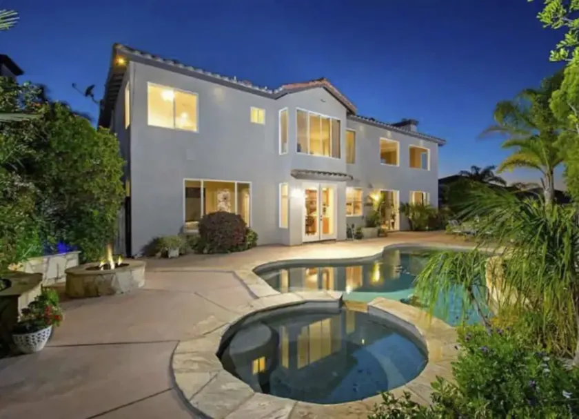 Stylish San Diego Oasis with Jacuzzi, Pool, Firepit and Close to Great Trails - Image 1