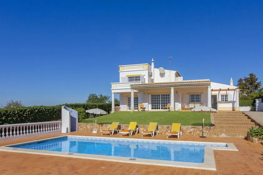 Villa Colina do Sol by Villa Plus - Image 1
