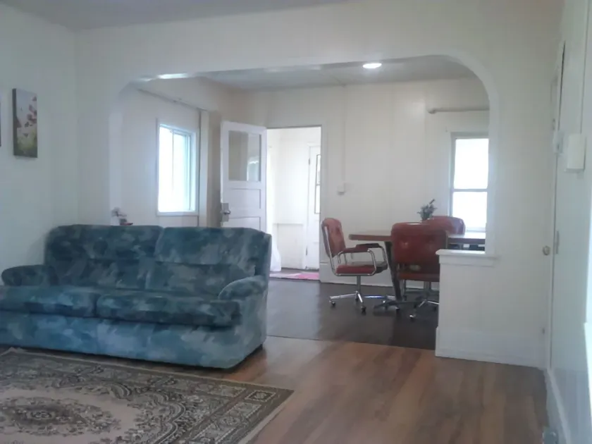 Holiday Cottage - Image 1