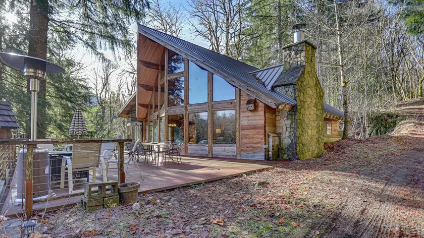 Clear Creek Cabin - Meredith Lodging - Image 1