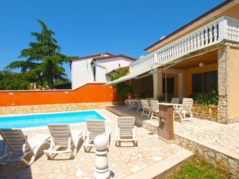 House 747/1746 (Istria - Stinjan), 1000m from the beach - Image 1