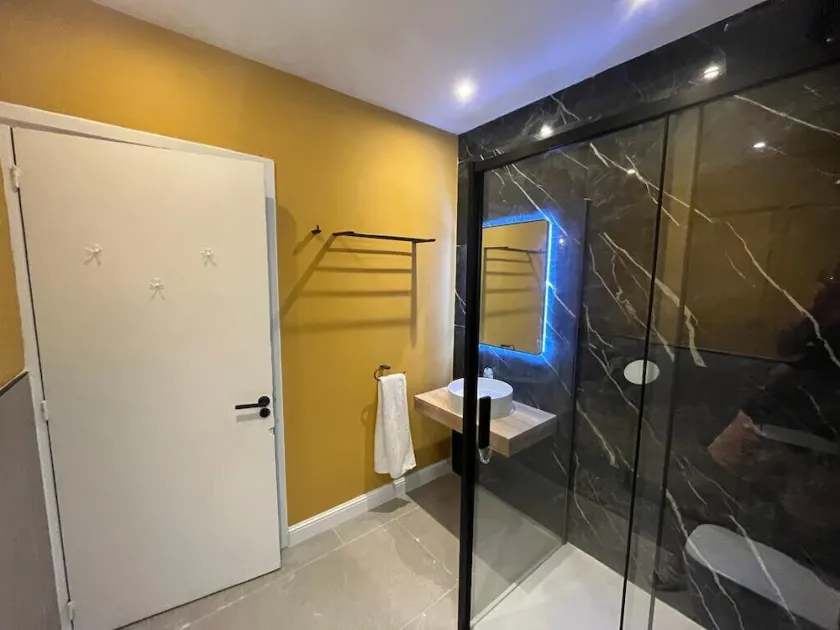 Valletta heart, 3-room superior apartment - Image 1