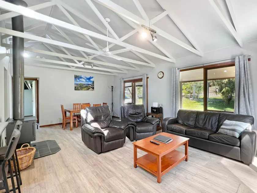 Bagara Cottage - Image 1