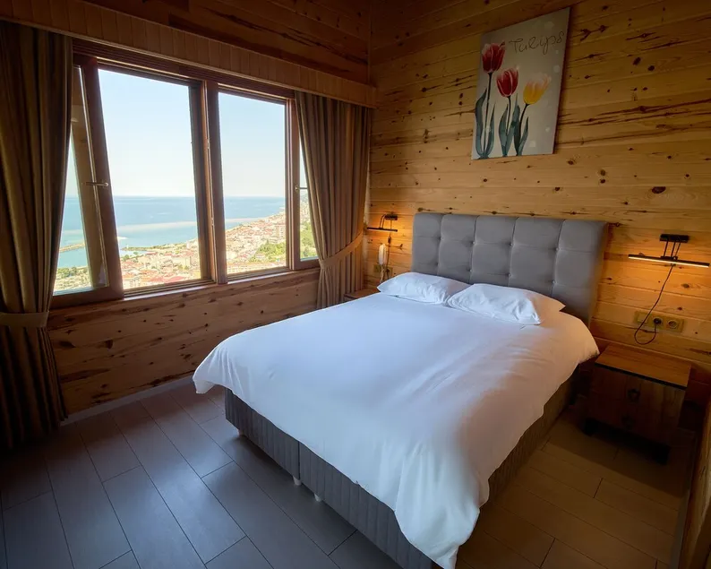 Sarı Köşk Hotel - Image 1