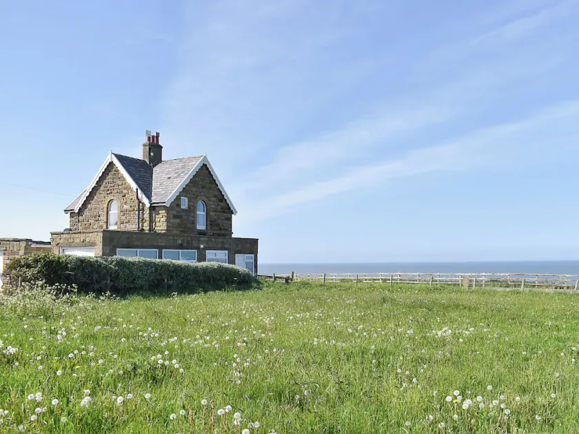 4 Schlafzimmer Unterkunft in Sandsend, near Whitby - Image 1