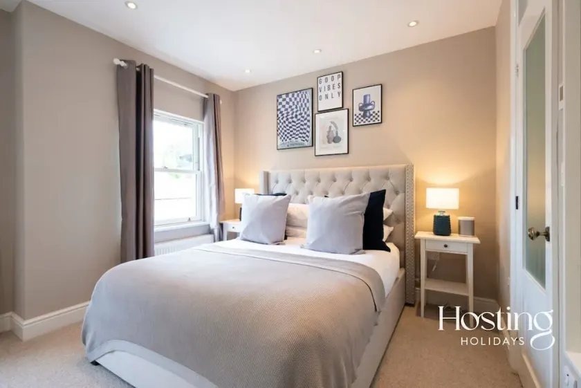 Station House - Image 1