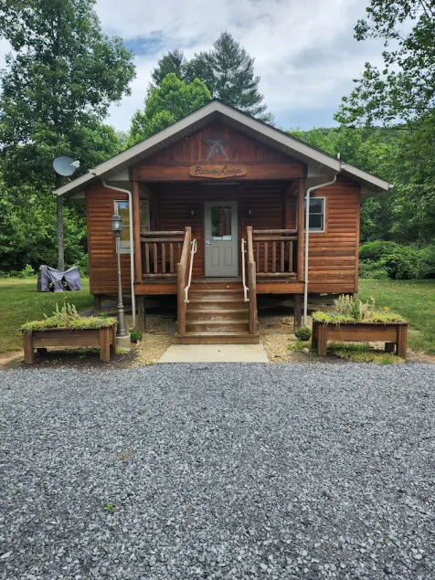 Beaver Lodge At Creekside Resort - Image 1