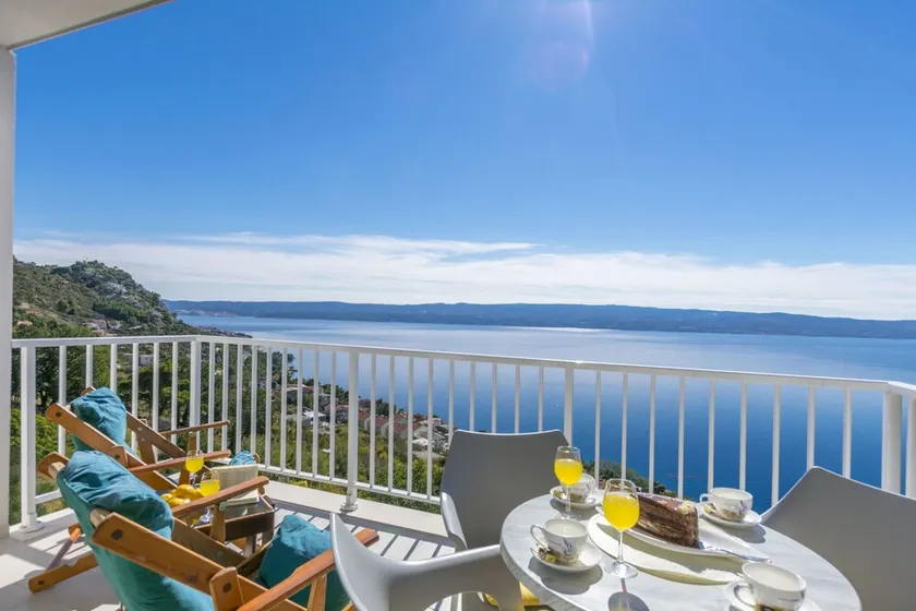 Apartments Luxury View - Image 1