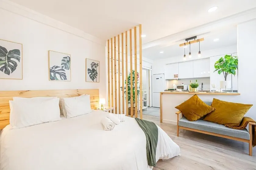 Santos Mattos Guesthouse & Apartments by Lisbon with Sintra - Image 1