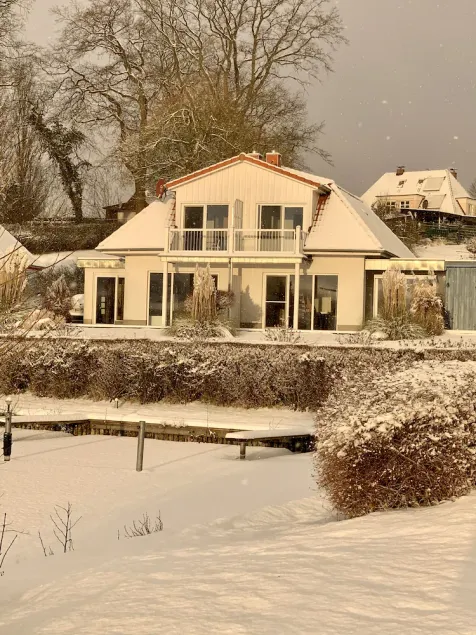 Fischerhus mit Boot,Sauna und Kamin je Seite - Image 1