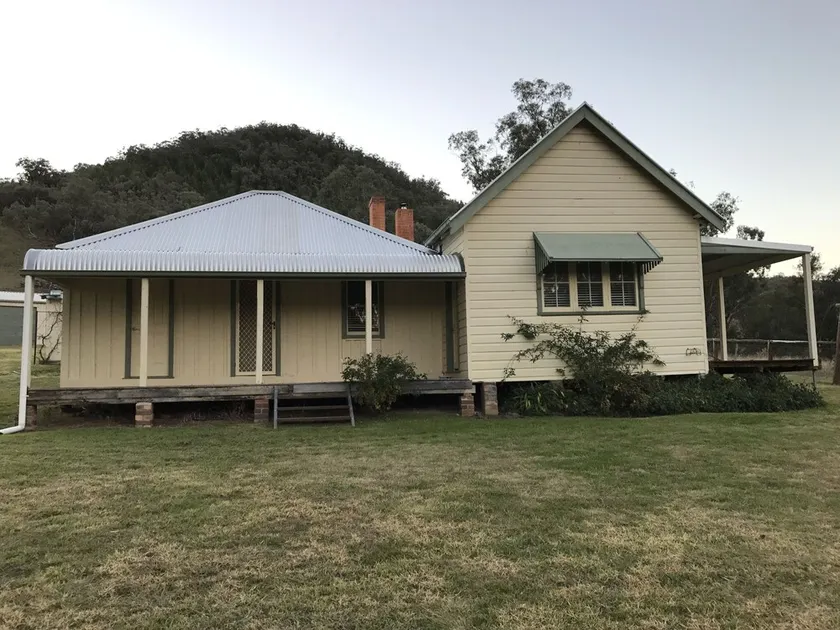 Back Creek Farm Cottage - Image 1