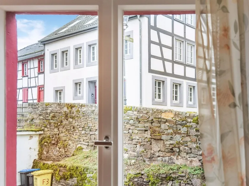 Modern Apartment in Reifferscheid with Garden - Image 1