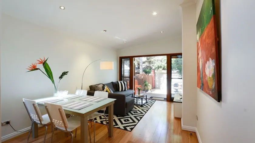 Frais propre et lumineux - Newtown house opp park, marche de la gare - Image 1