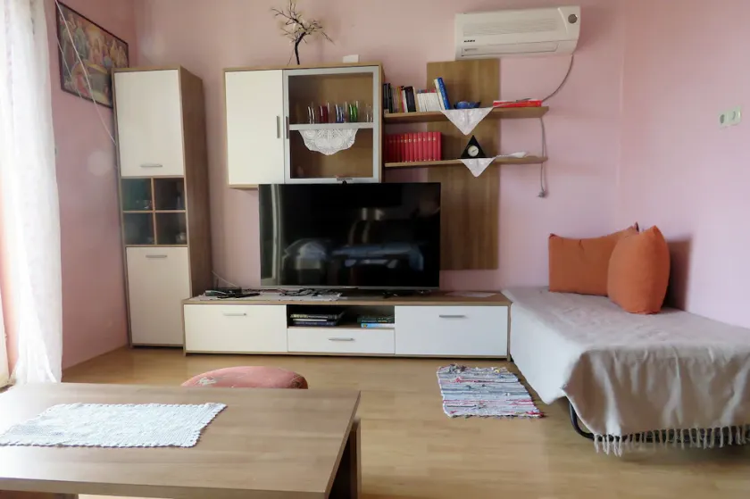 Family-friendly apartments with swimming pool Barbat, Rab - 4988 - Image 1