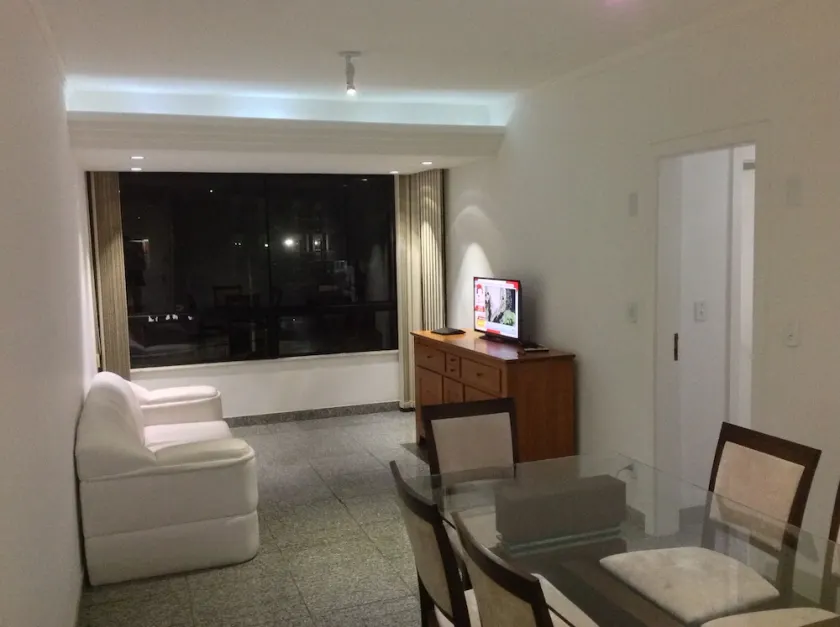 À 400 mètres de Praia do Forte, appartement 2 chambres 1 suite, Netflix et W-FI * - Image 1